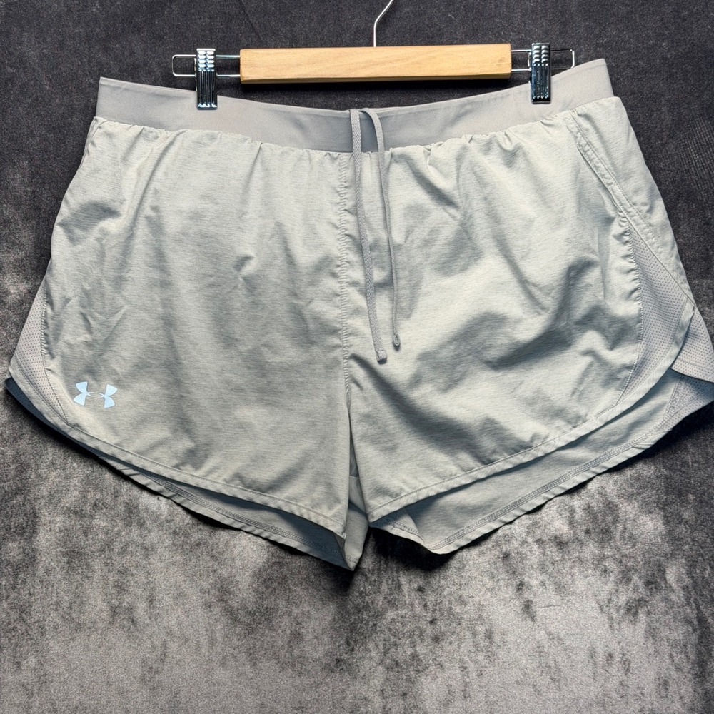 Under Armour Shorts Womens XL Gray Heatgear Loose Fit Running Gym Athletic